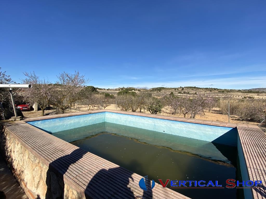 Venta de chalet en Caudete