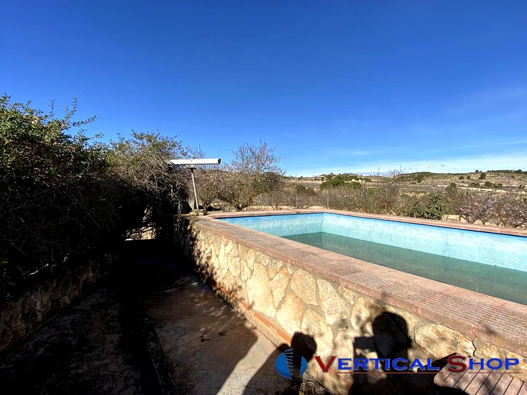 Venta de chalet en Caudete