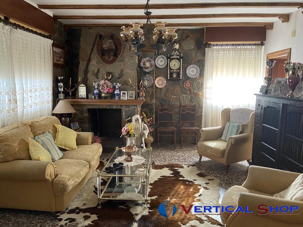 Venta de chalet en Caudete