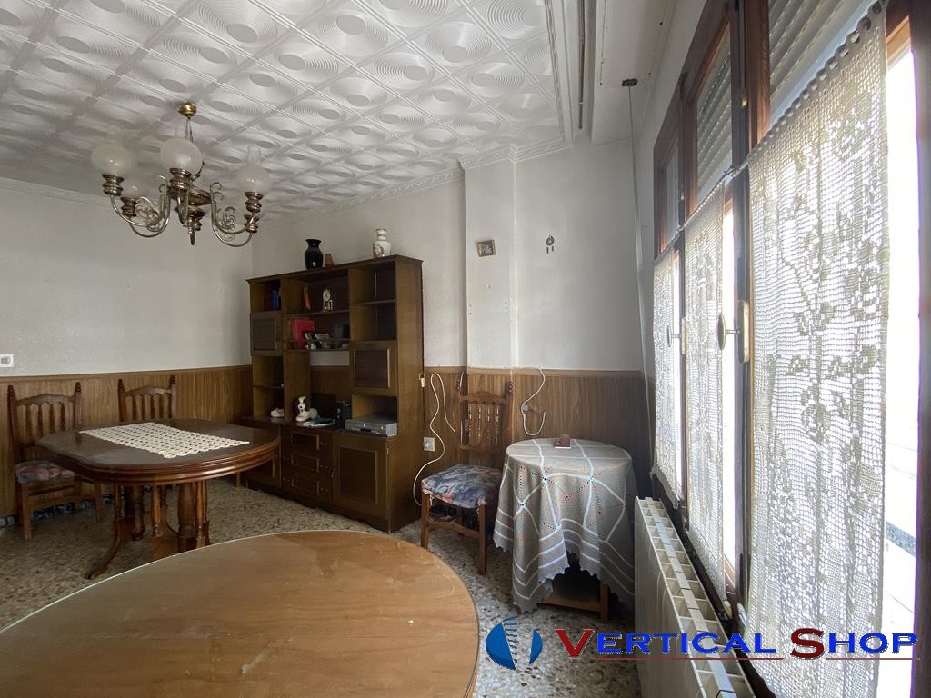 For sale of house in Caudete