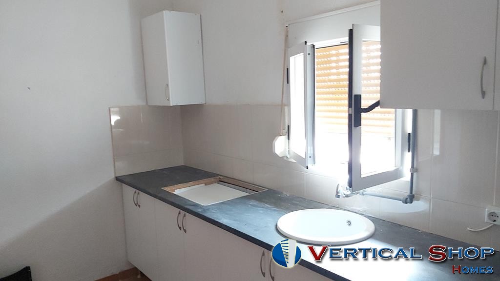 For sale of chalet in Caudete
