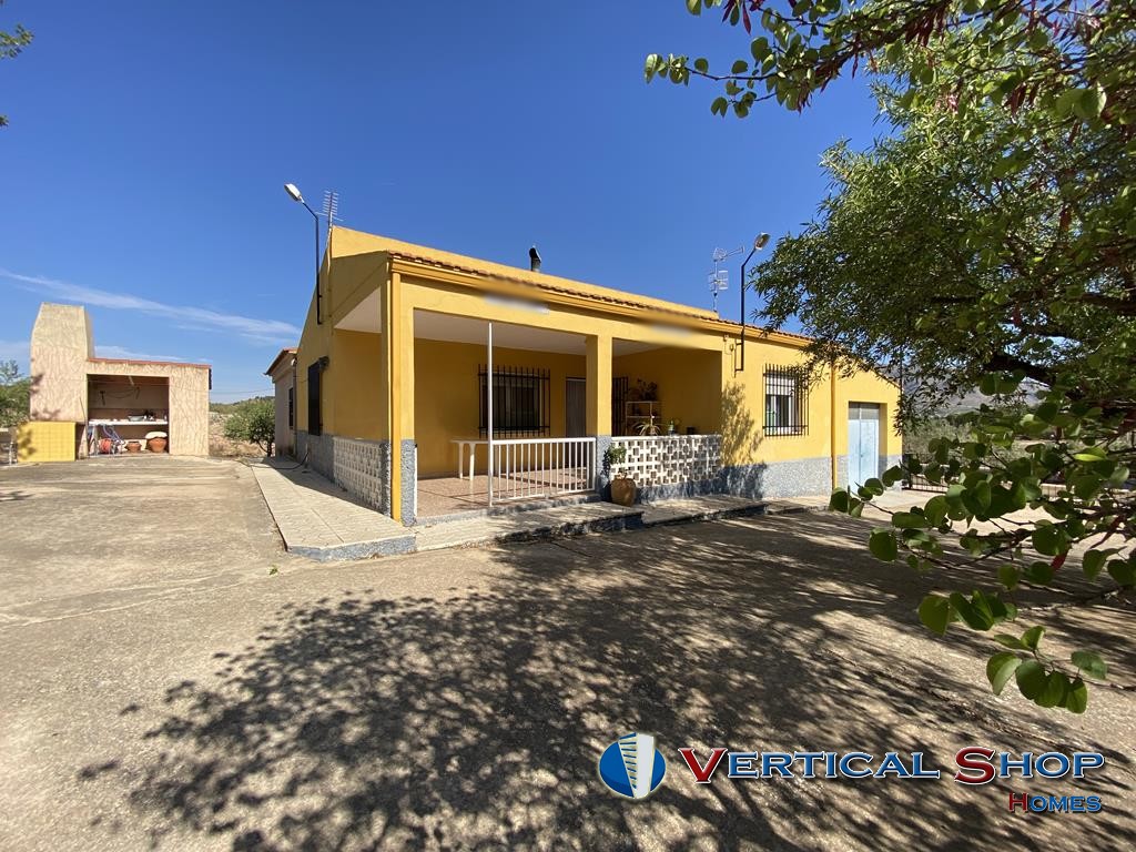 Venta de chalet en Caudete