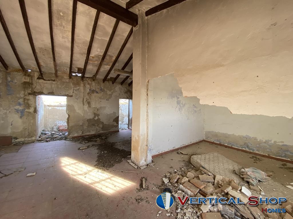 For sale of chalet in Villena