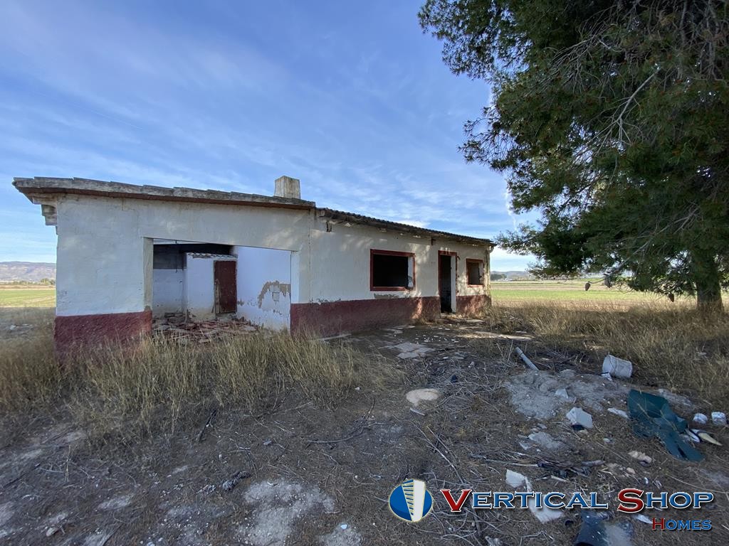 For sale of chalet in Villena