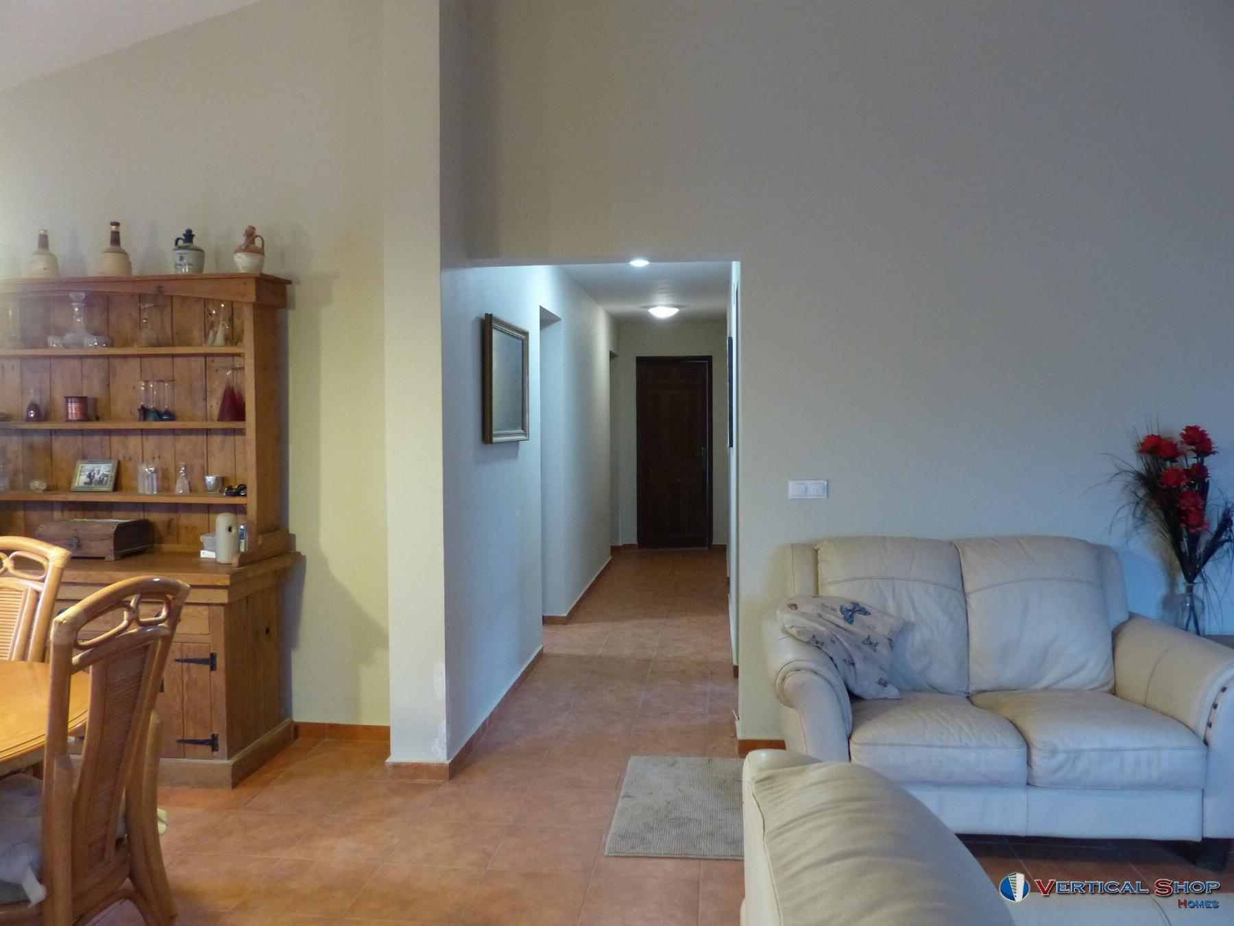 For sale of chalet in Caudete