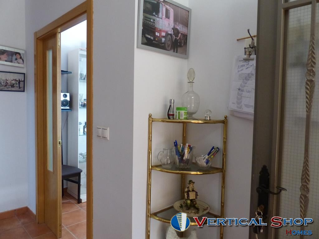 For sale of chalet in Caudete