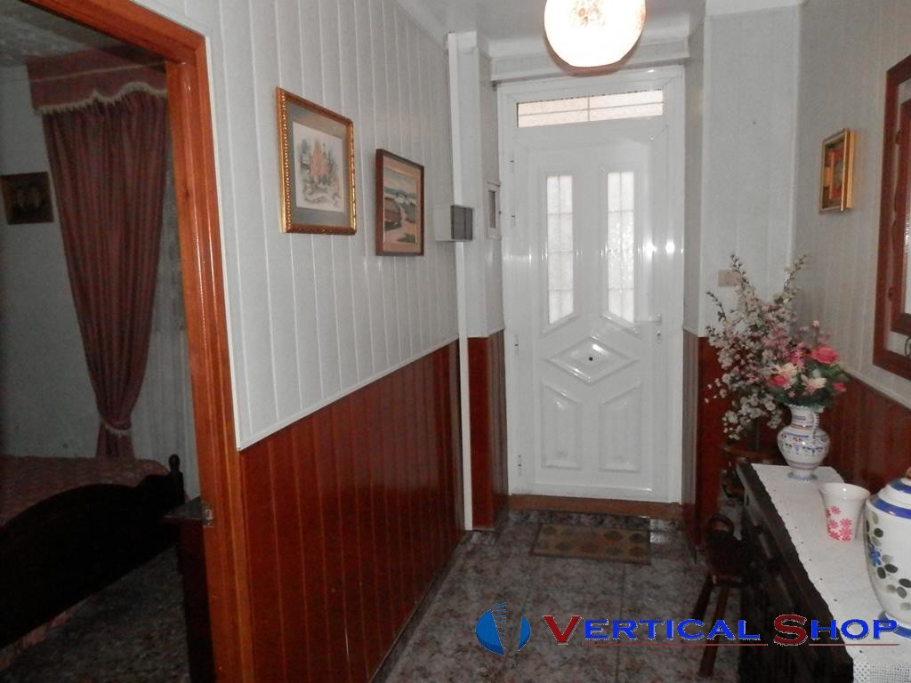 For sale of house in Caudete