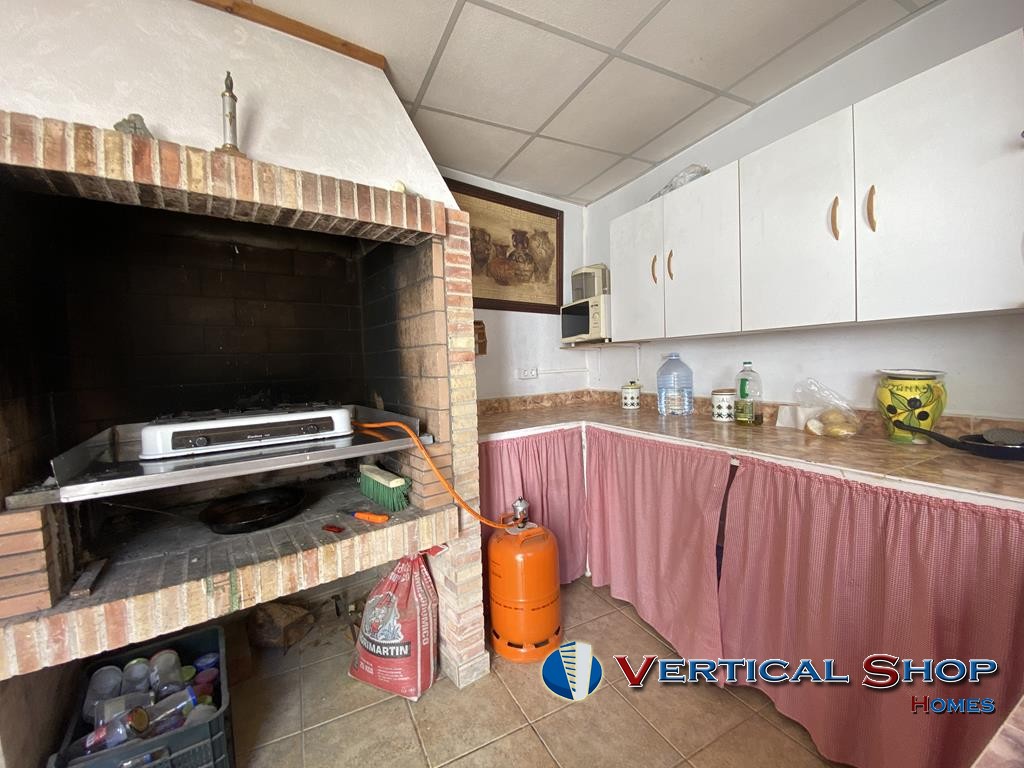For sale of house in Caudete
