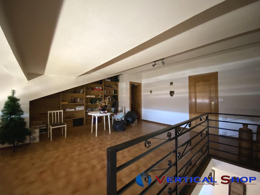 Venta de chalet en Caudete