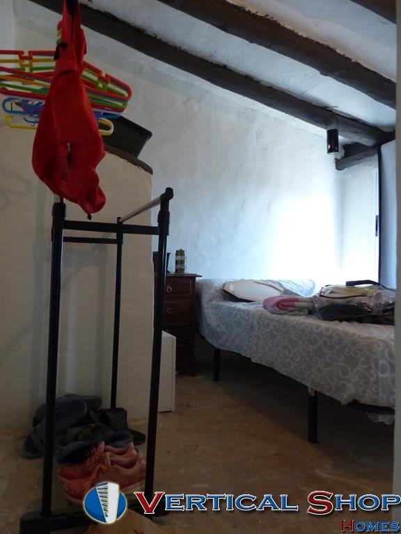 For sale of rural property in Yecla