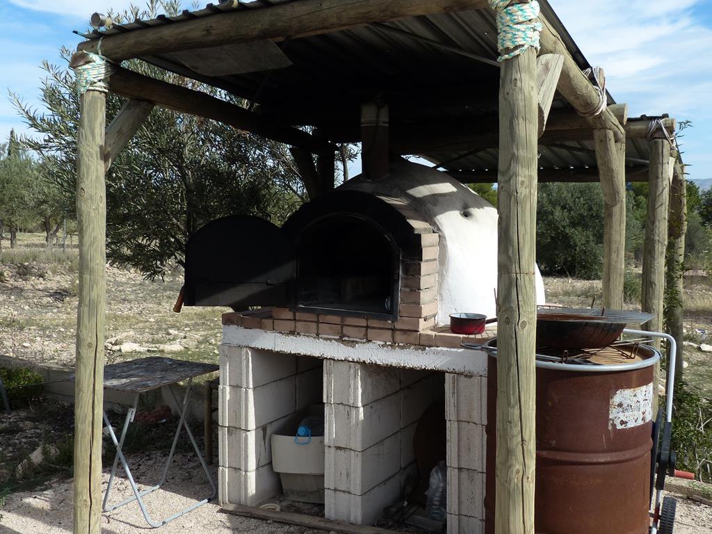For sale of rural property in Yecla