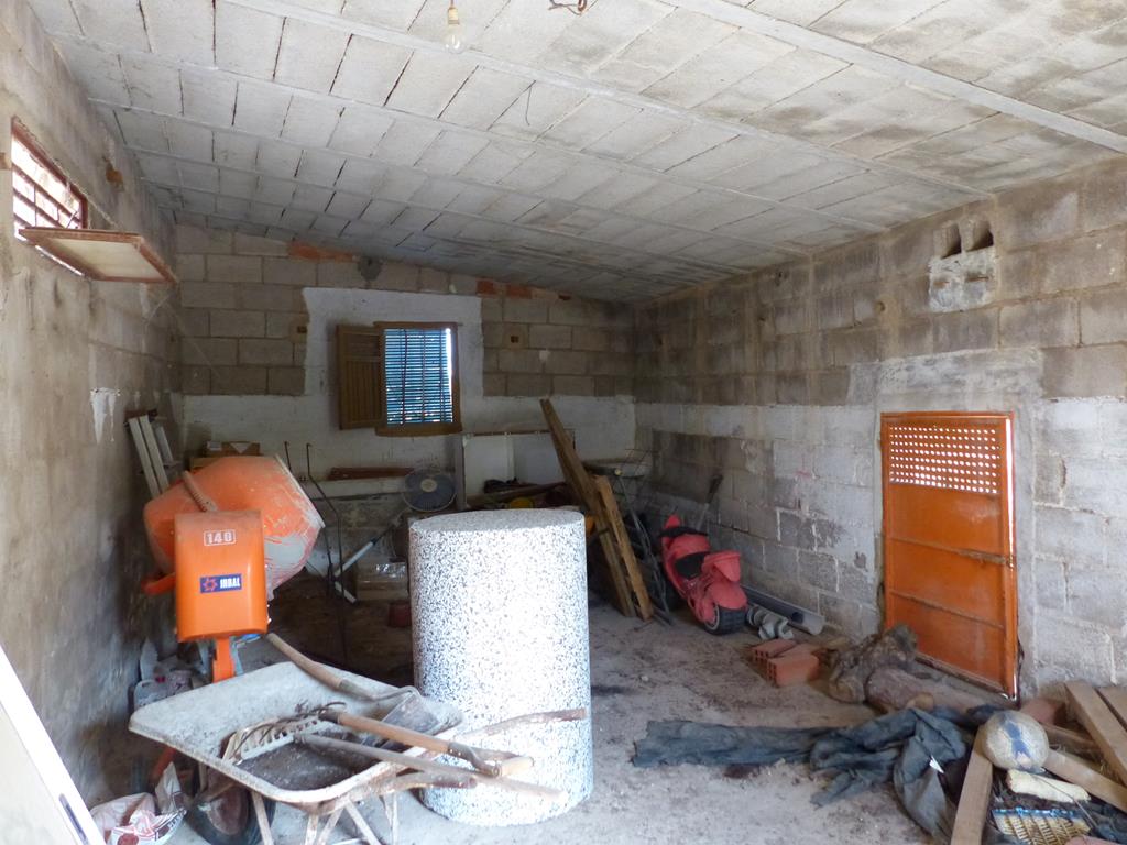 For sale of rural property in Yecla