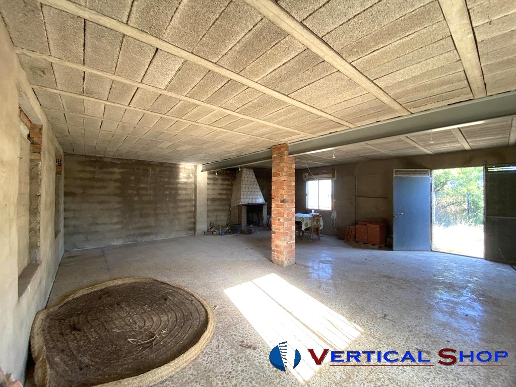 For sale of chalet in Caudete