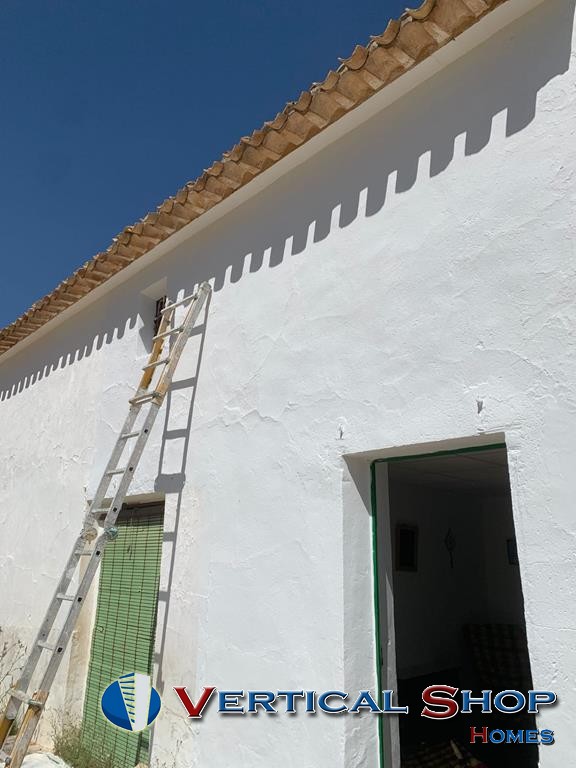 For sale of chalet in Caudete