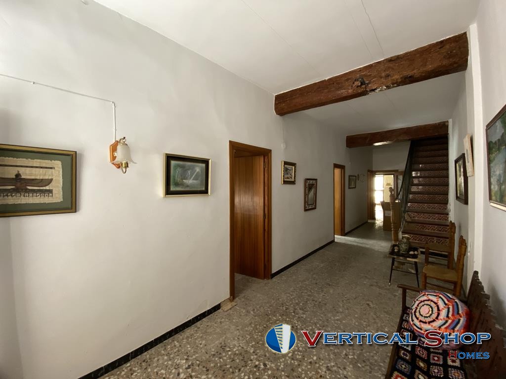 Venta de casa en Caudete