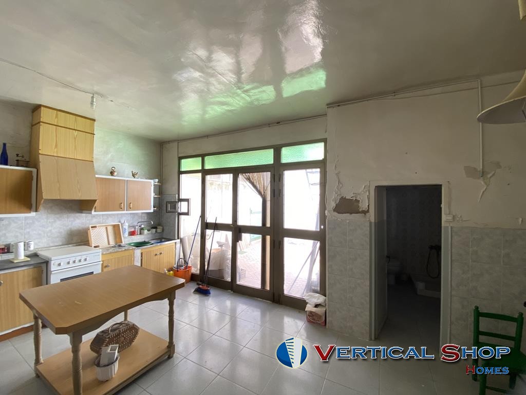 Venta de casa en Caudete