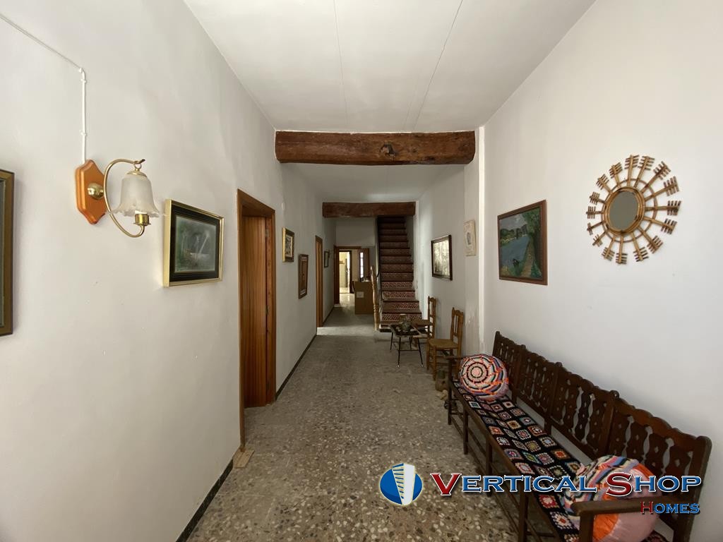 Venta de casa en Caudete