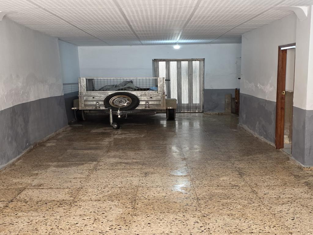 For sale of house in Caudete