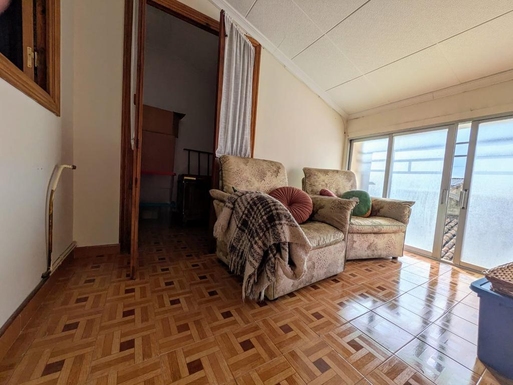 For sale of house in Caudete