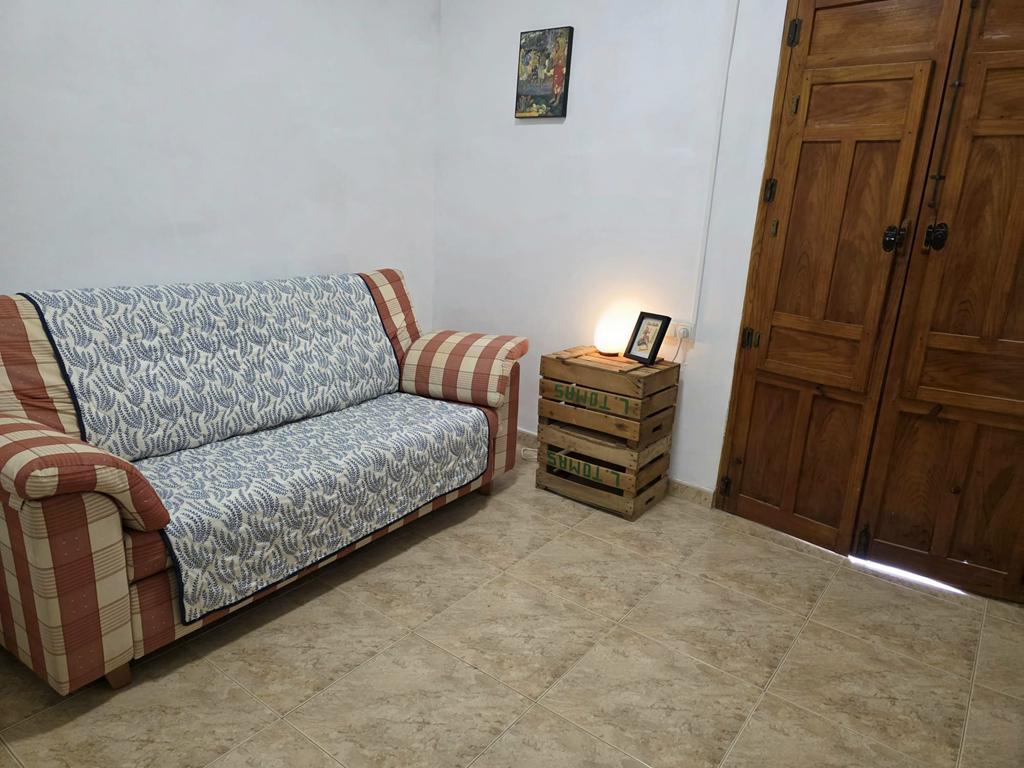 For sale of house in Caudete