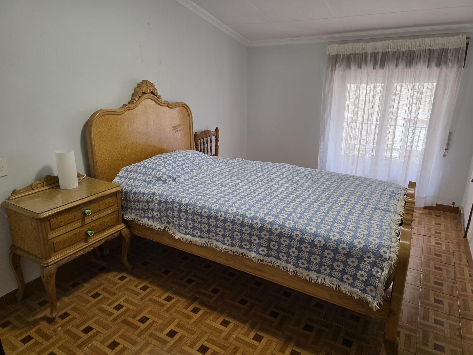 For sale of house in Caudete