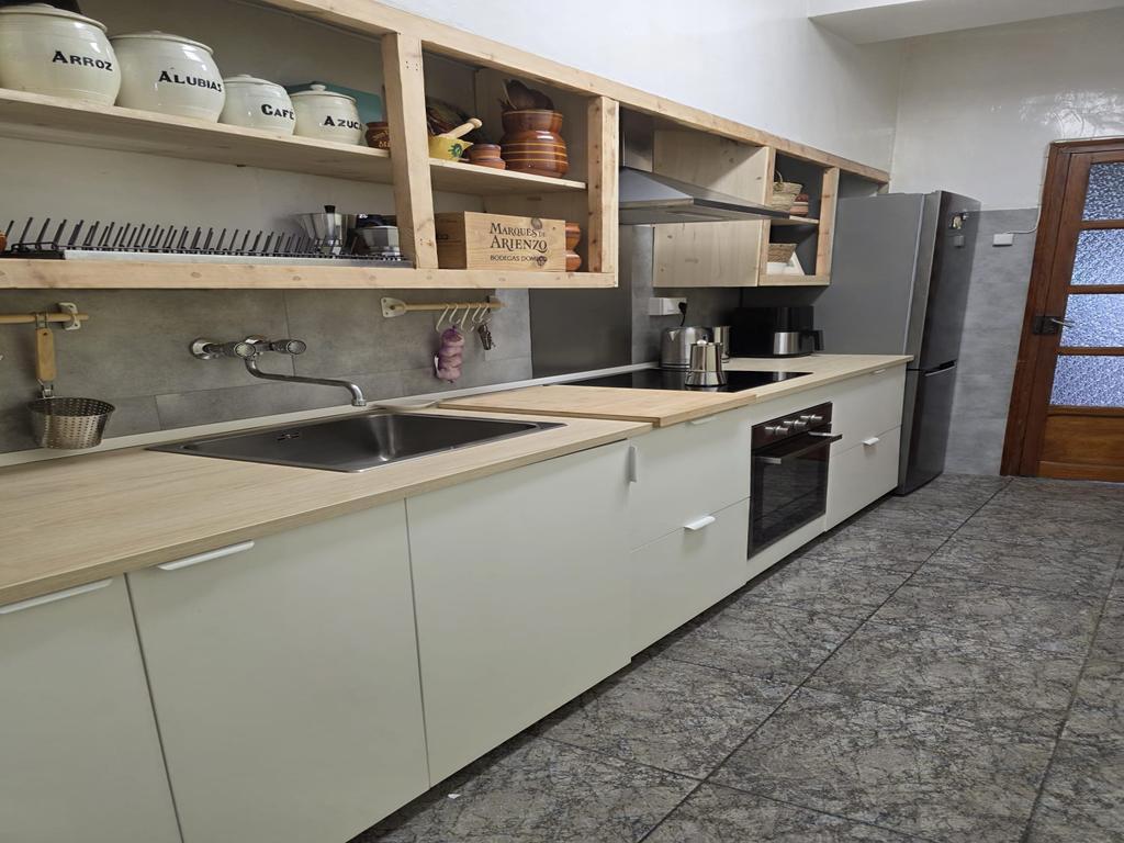 For sale of house in Caudete