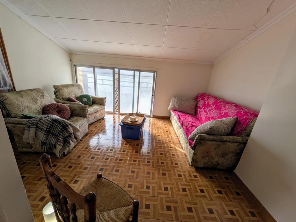 For sale of house in Caudete