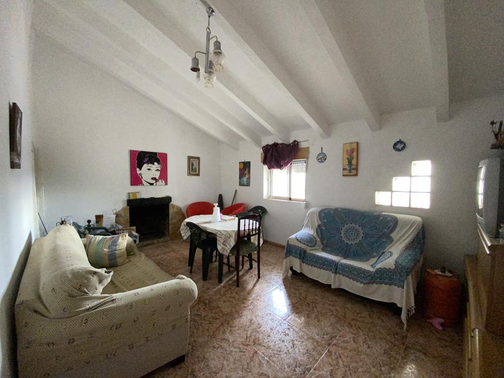 For sale of chalet in Caudete