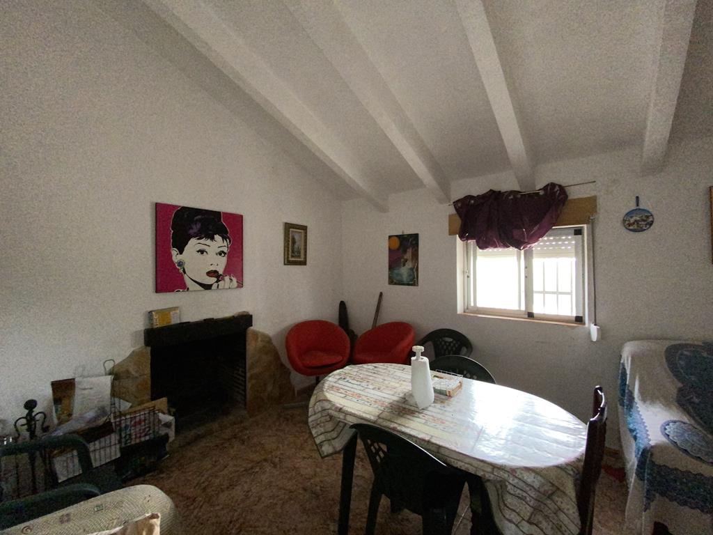 For sale of chalet in Caudete