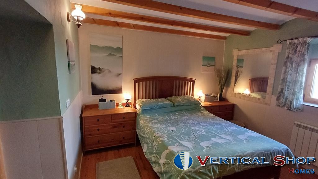 For sale of chalet in Caudete