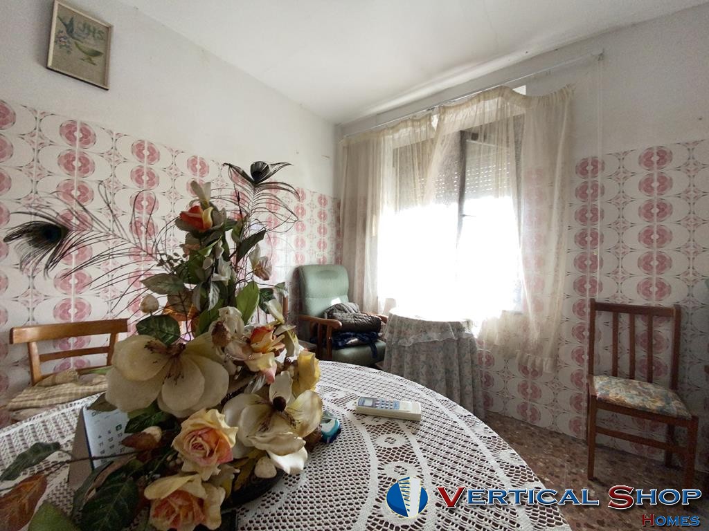 For sale of house in Caudete