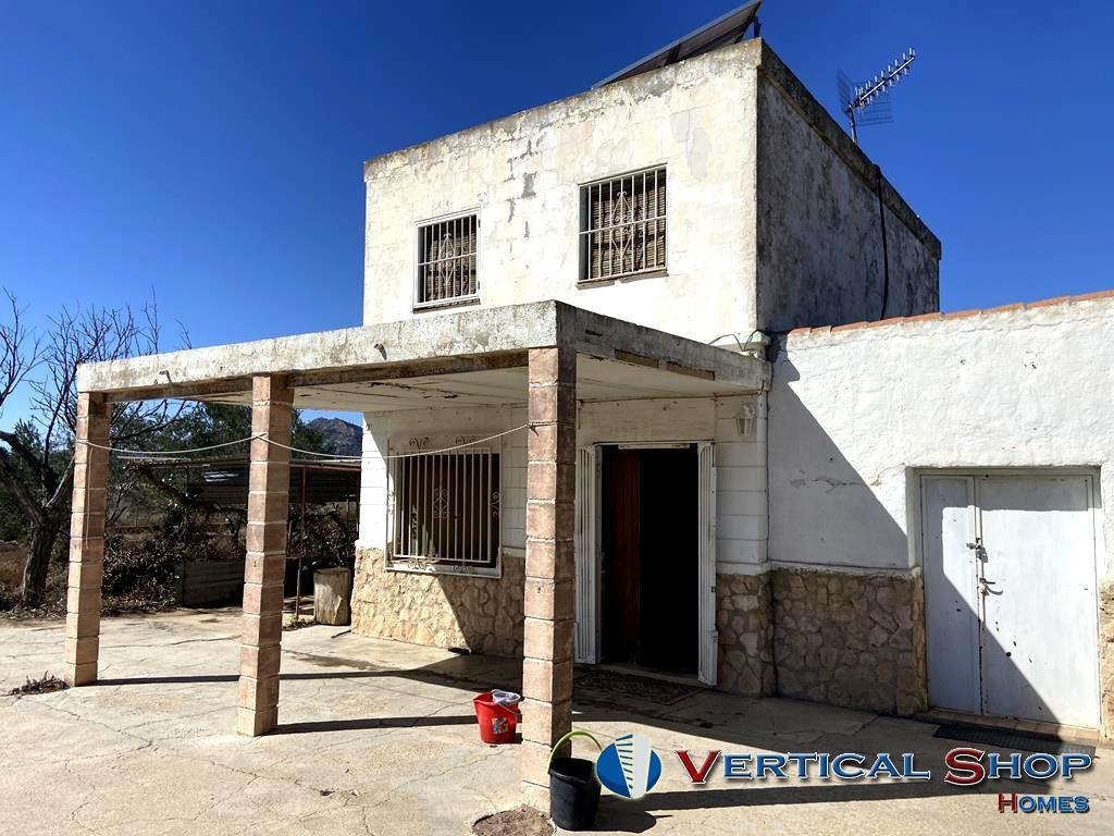 Venta de chalet en Caudete