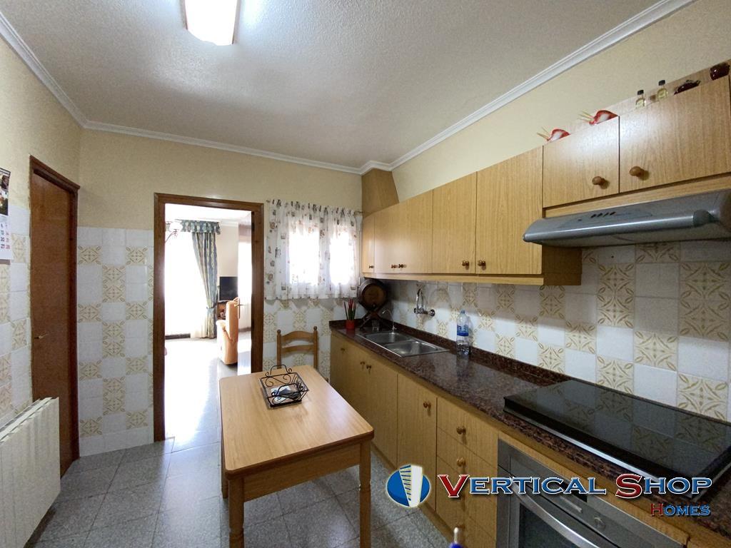 For sale of house in Caudete