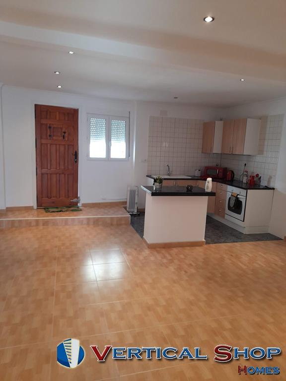 For sale of house in Caudete