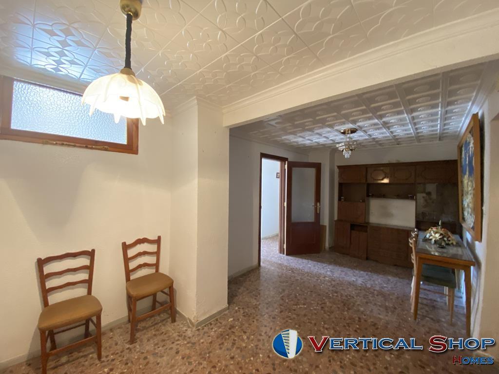 For sale of house in Caudete