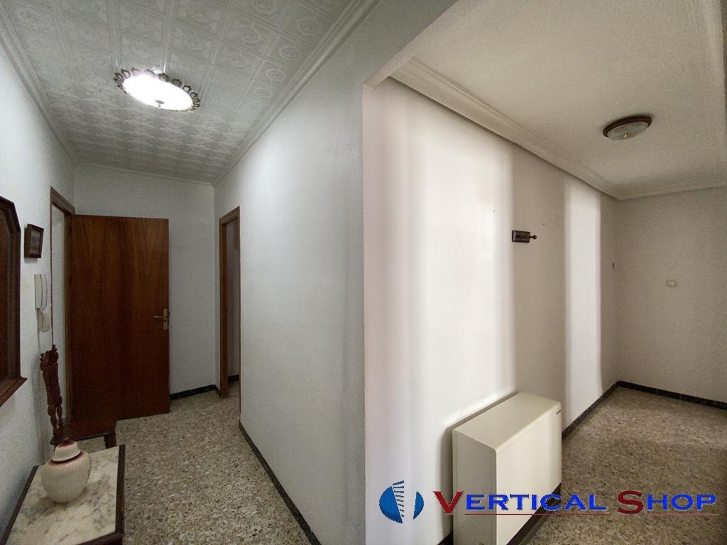 For sale of house in Caudete