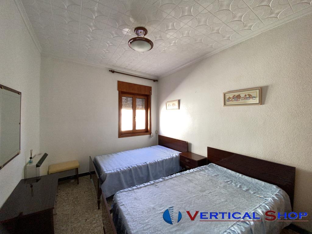 For sale of house in Caudete