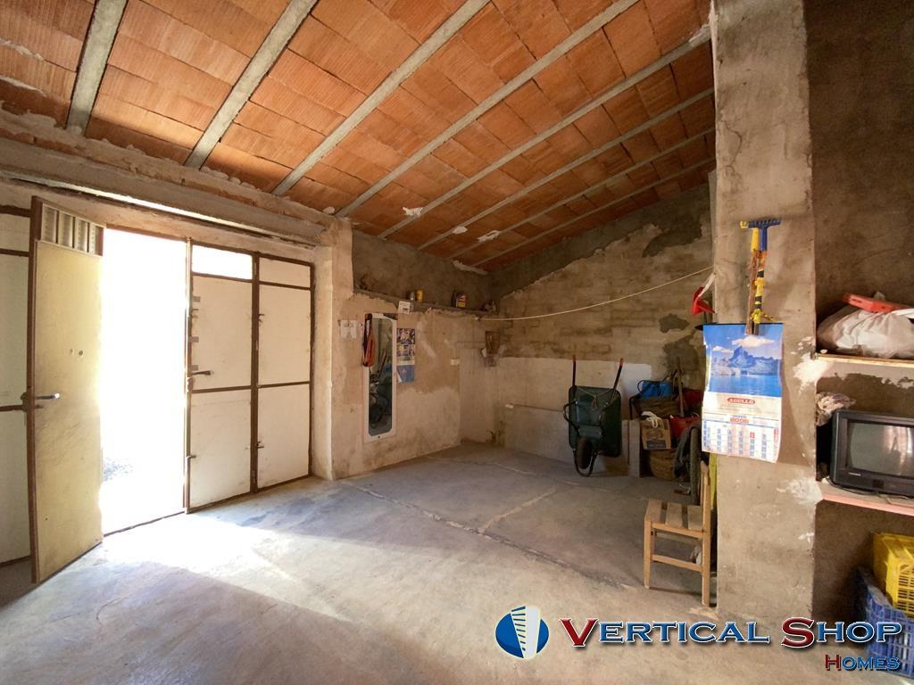 Venta de casa en Caudete