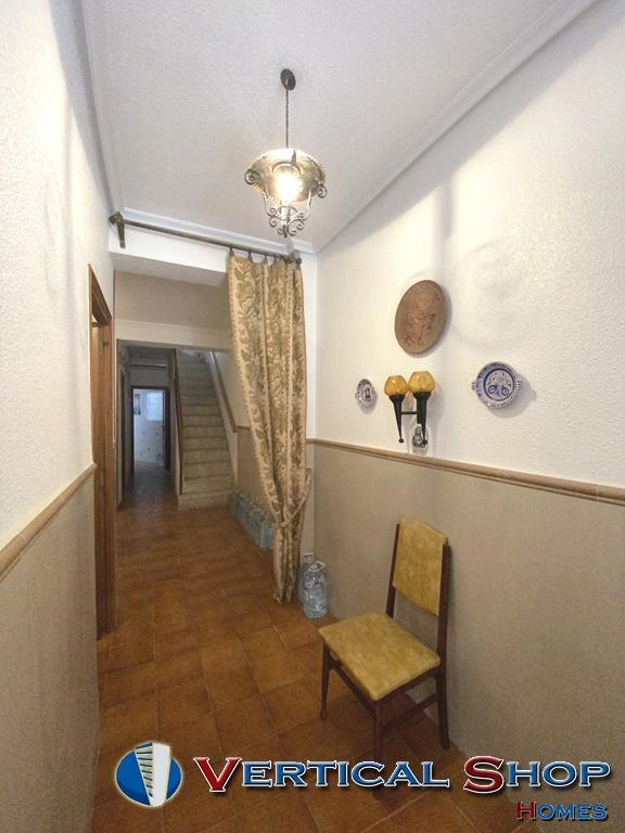 Venta de casa en Caudete