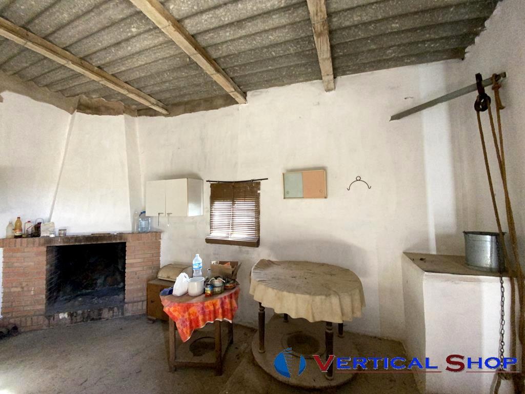 For sale of chalet in Caudete