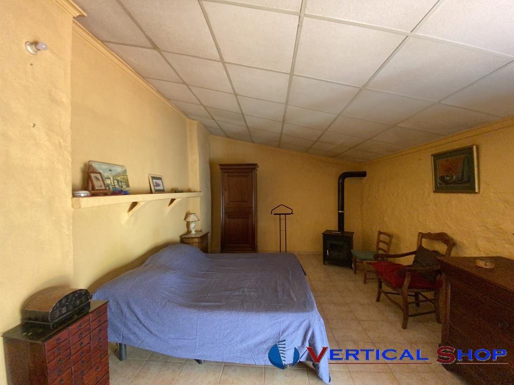 For sale of house in Caudete