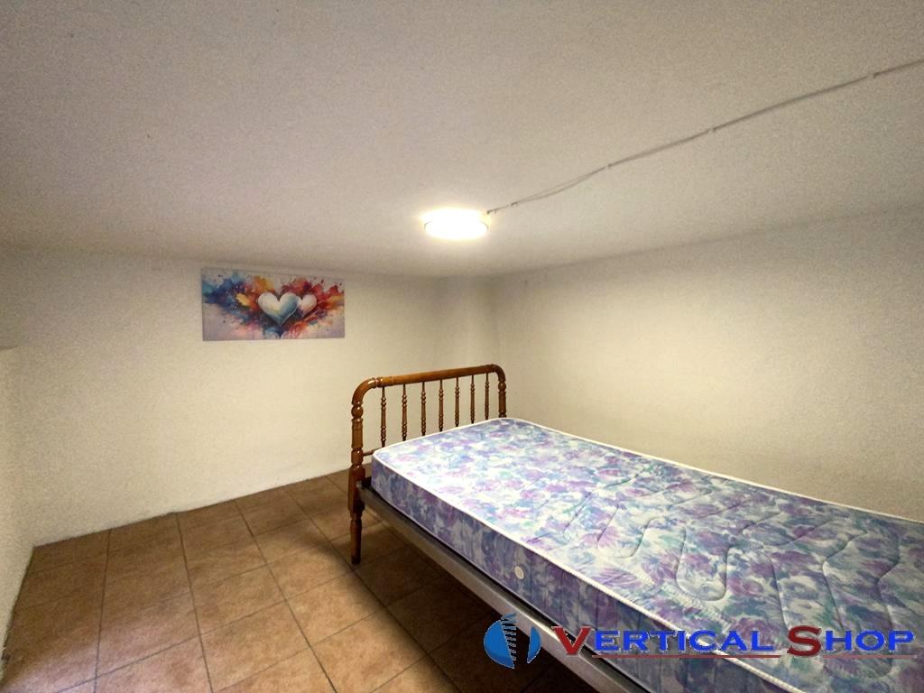 For sale of house in Caudete