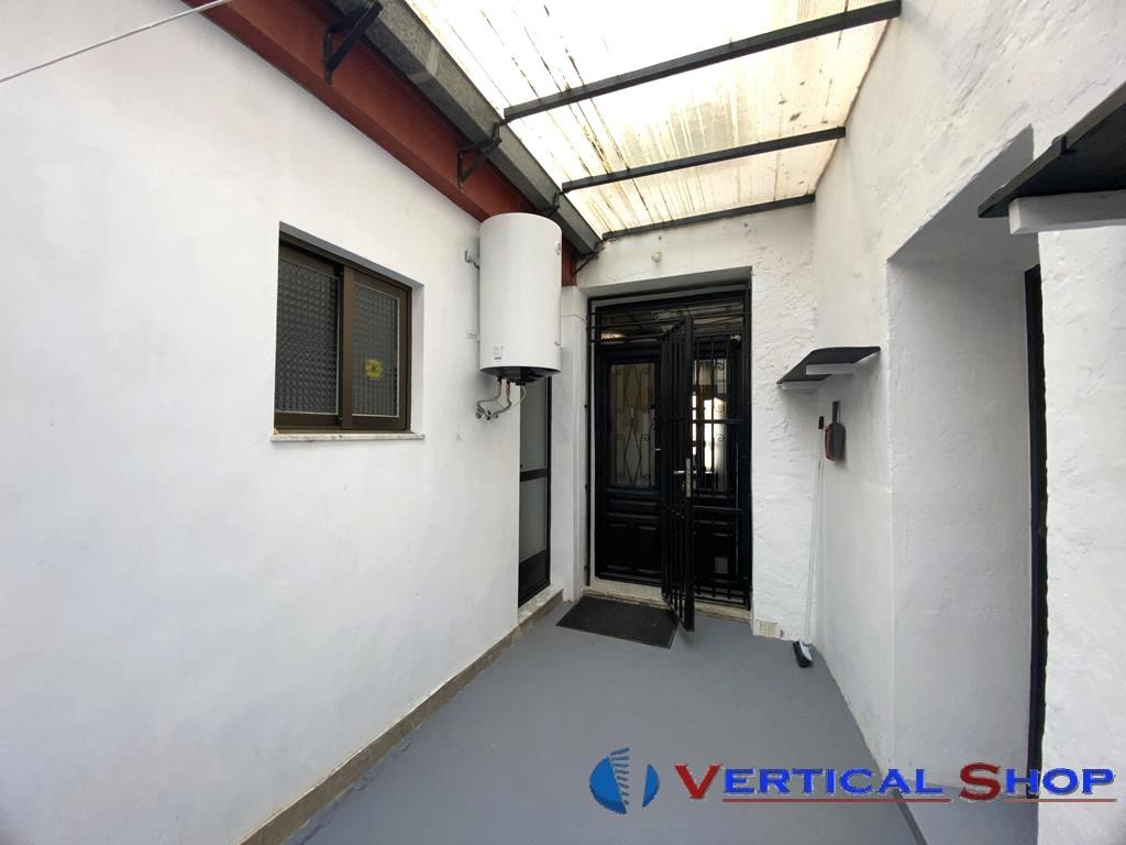 For sale of house in Caudete