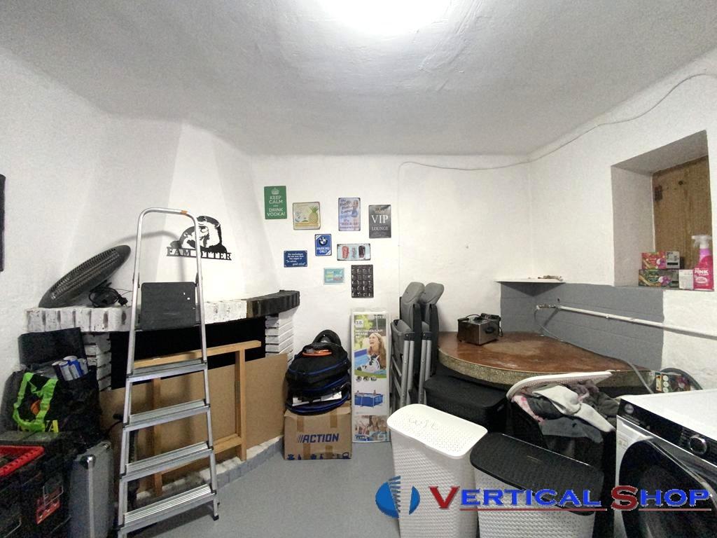 For sale of house in Caudete