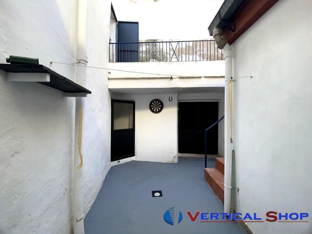 For sale of house in Caudete