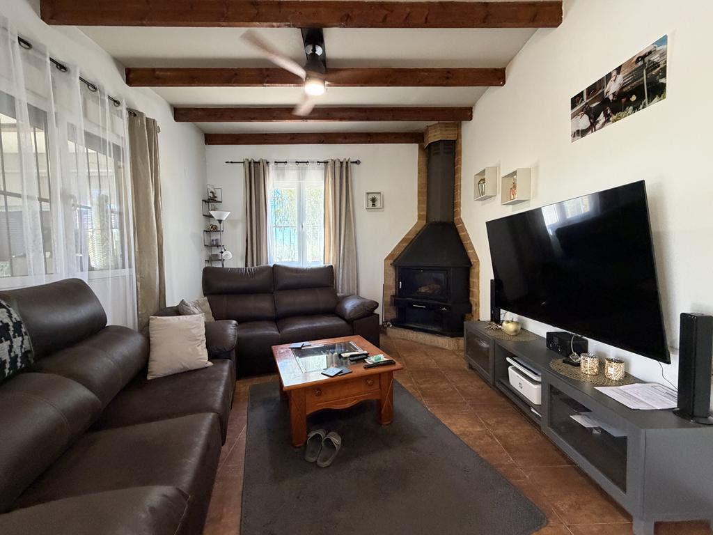 For sale of chalet in Caudete