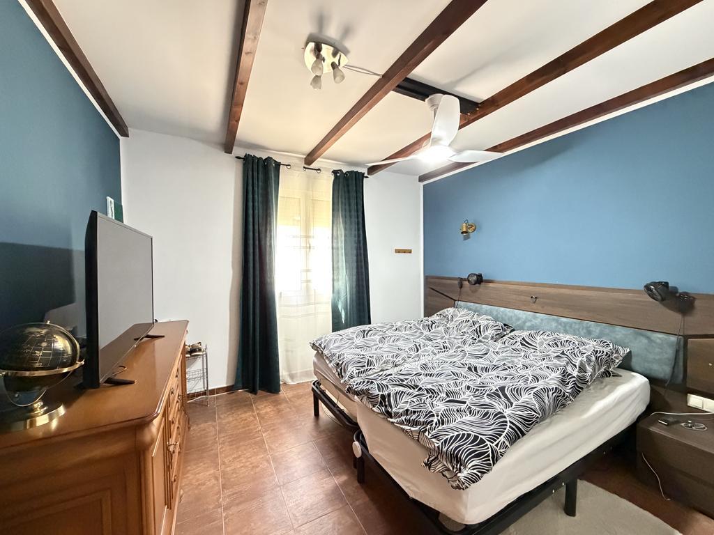For sale of chalet in Caudete