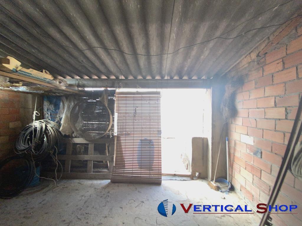 For sale of house in Caudete