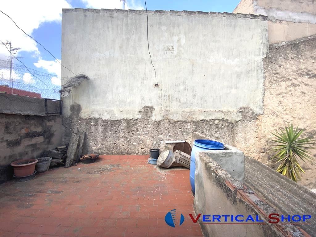 For sale of house in Caudete