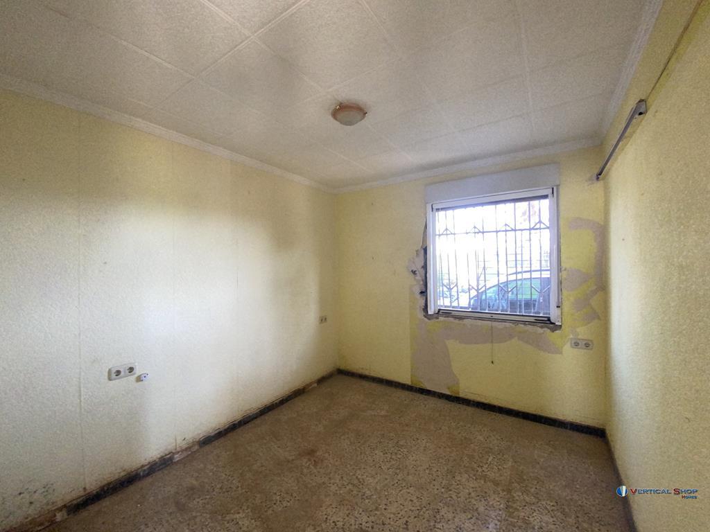 For sale of rural property in Caudete